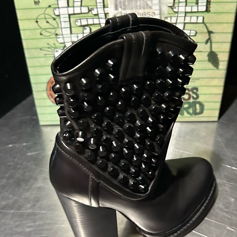 New Jeffrey Campbell Studded Cowboy Boots Size 6 - Picture 7 of 14